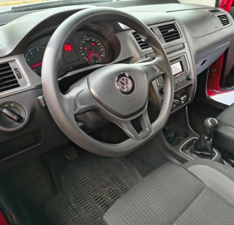 VOLKSWAGEN Fox - Foto