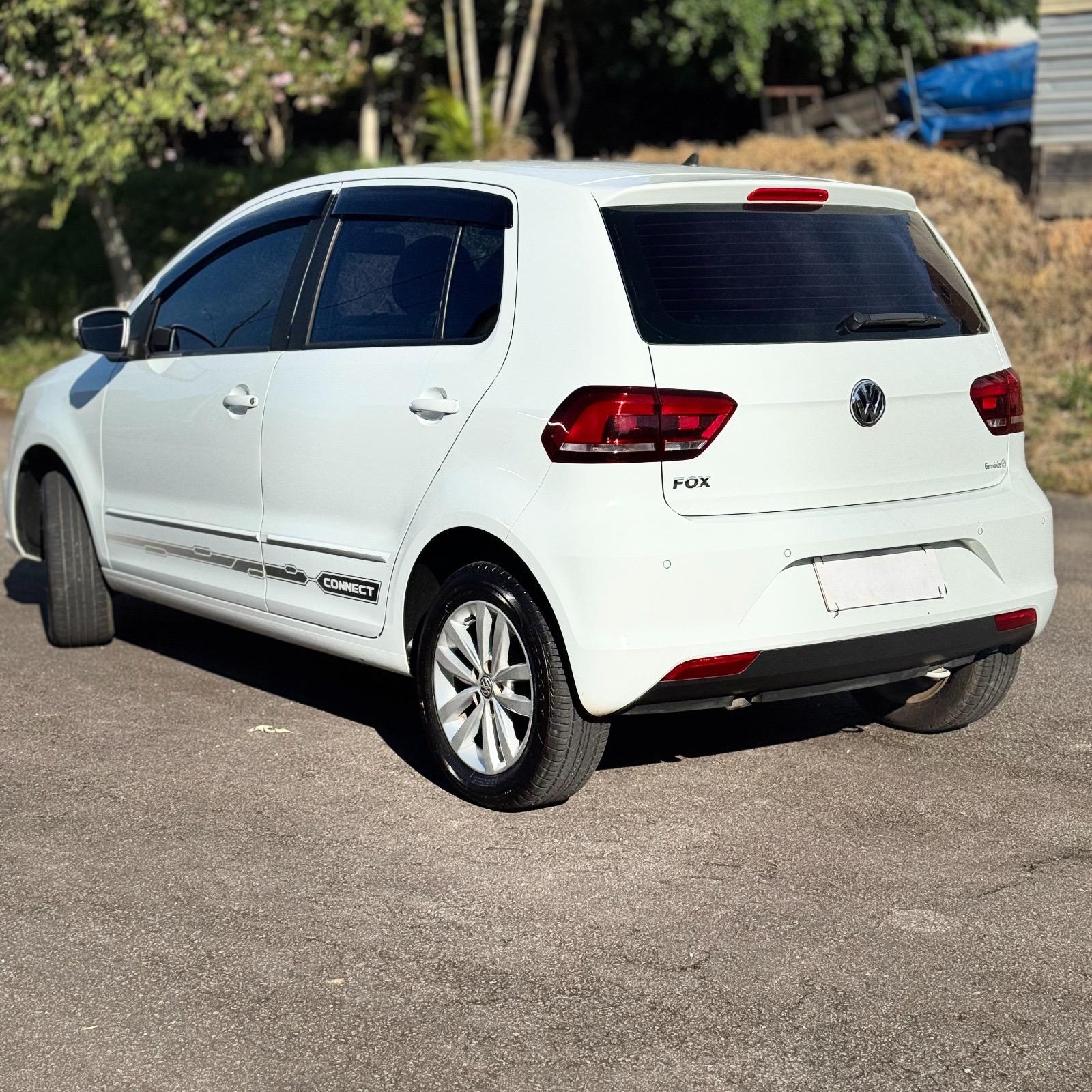 VOLKSWAGEN Fox - Foto