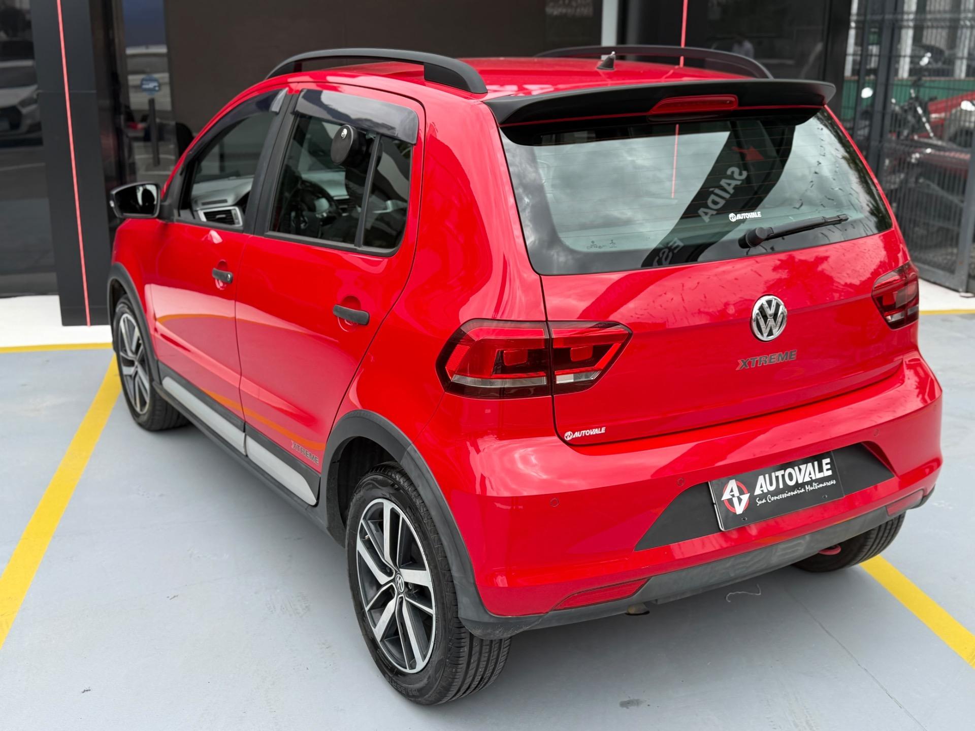 VOLKSWAGEN Fox - Foto