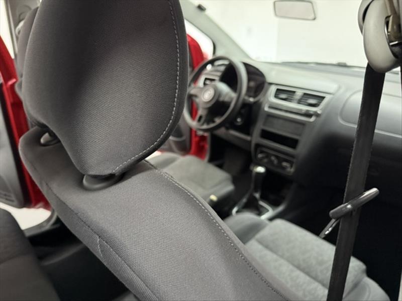 VOLKSWAGEN Fox - Foto