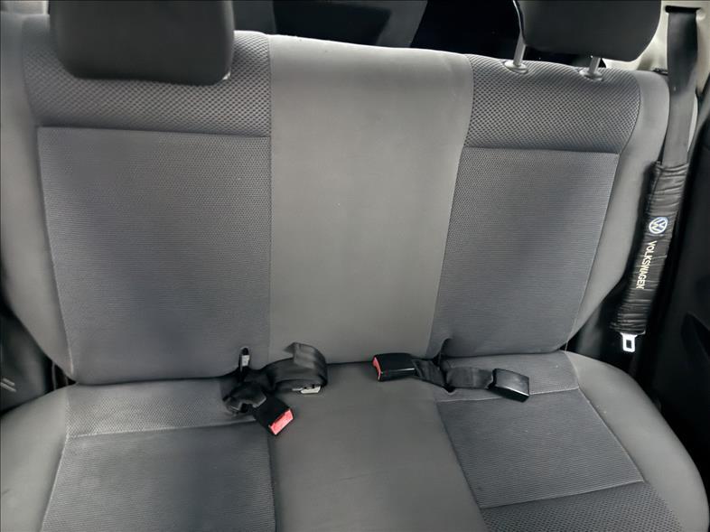 VOLKSWAGEN Fox - Foto