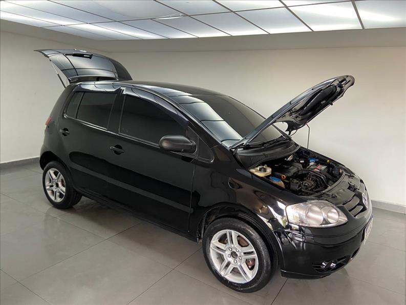 VOLKSWAGEN Fox - Foto