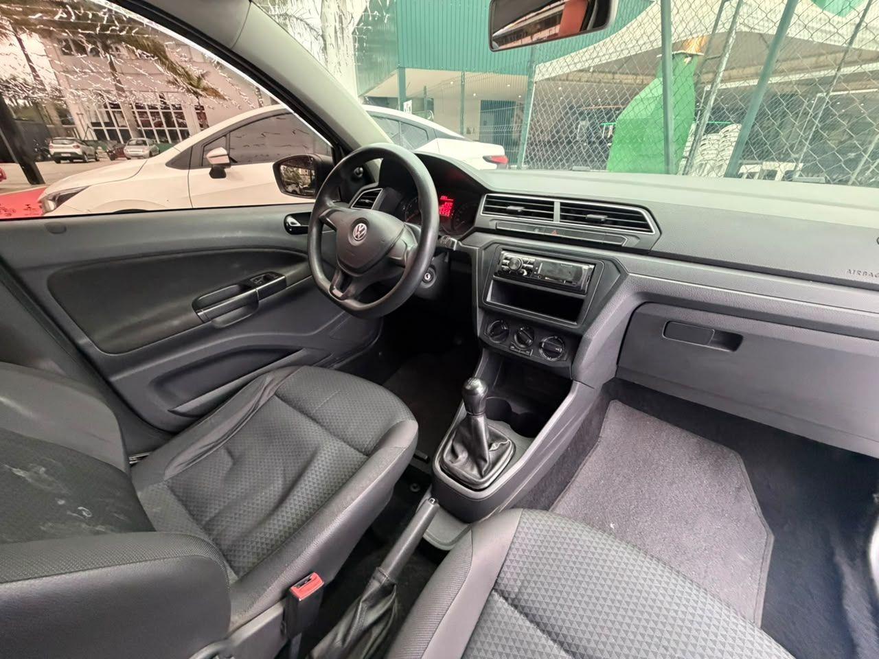 VOLKSWAGEN Gol - Foto