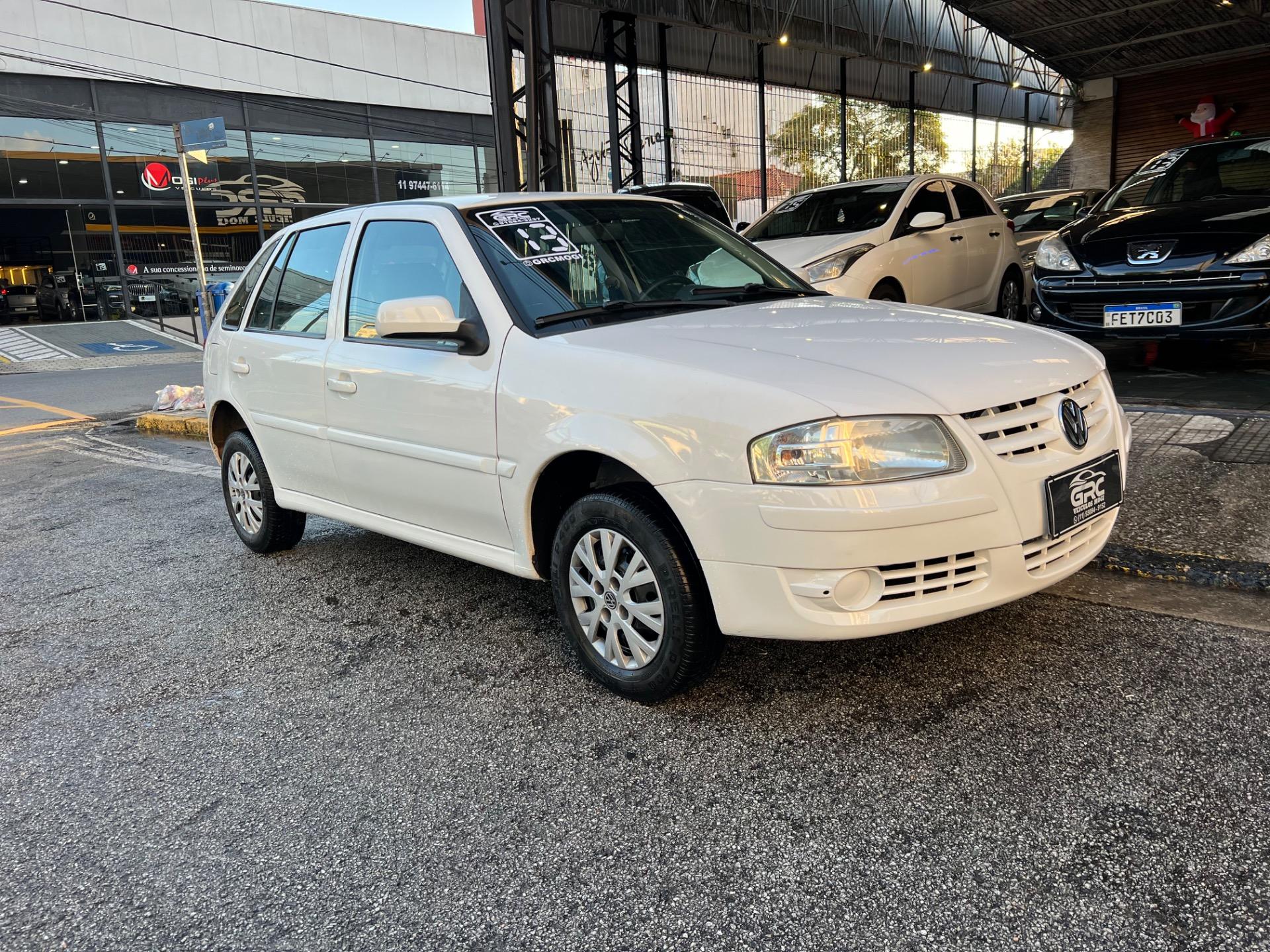 VOLKSWAGEN Gol