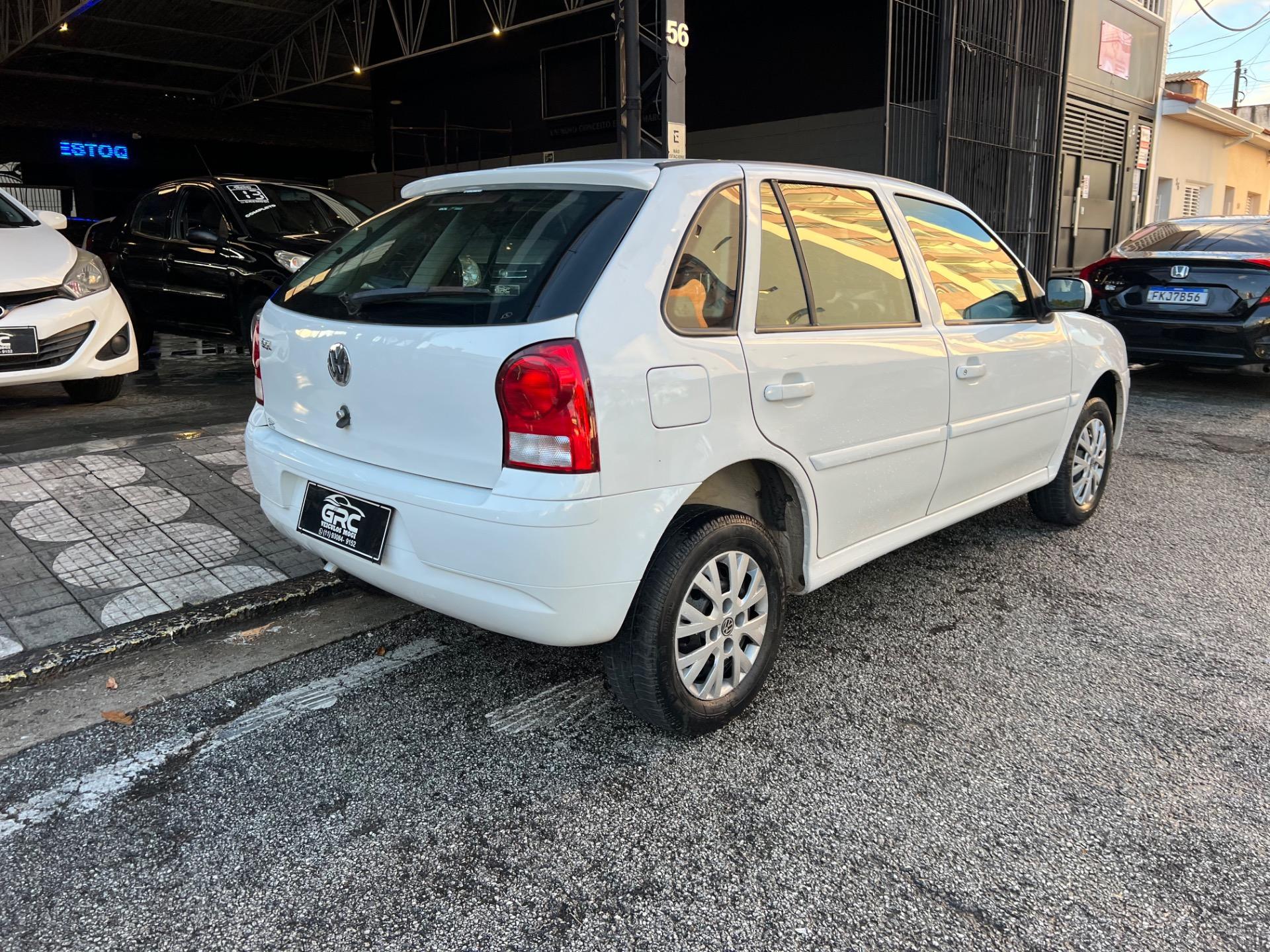 VOLKSWAGEN Gol - Foto