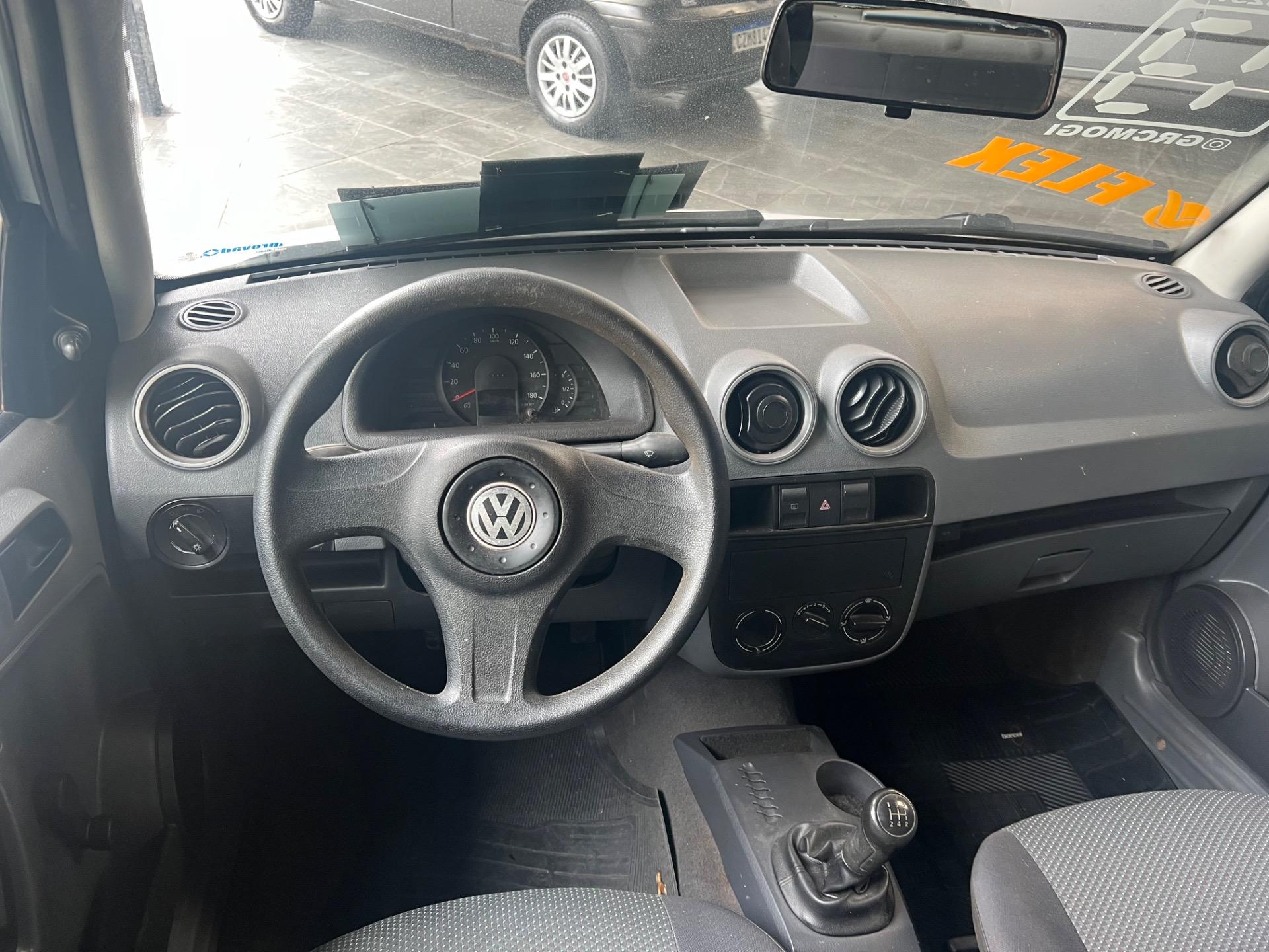 VOLKSWAGEN Gol - Foto