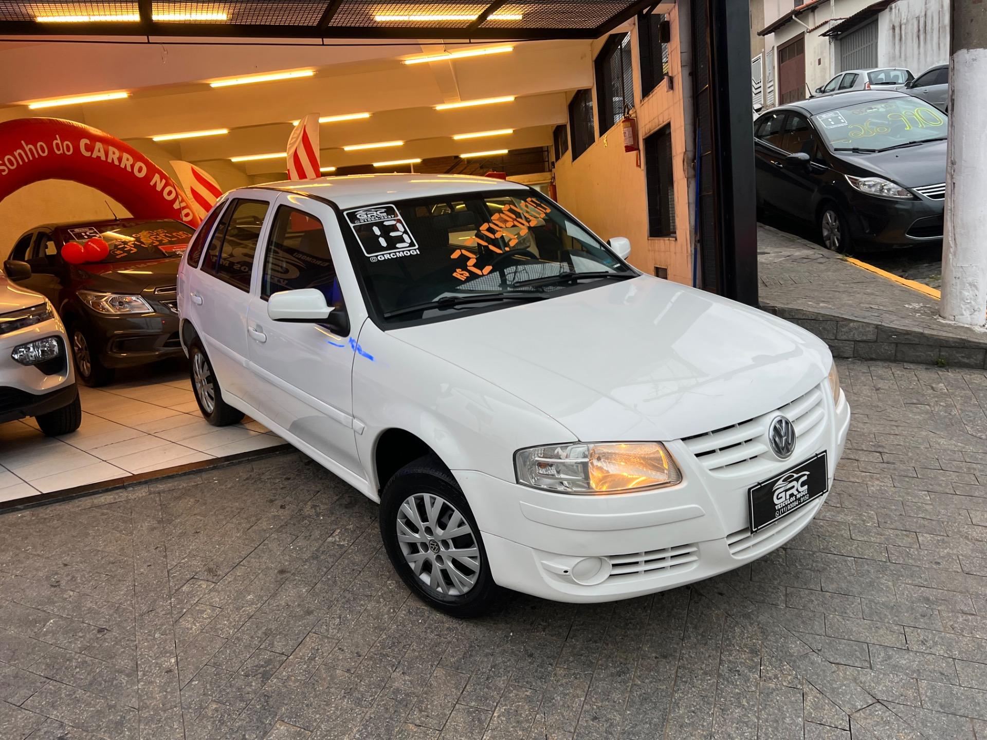 VOLKSWAGEN Gol