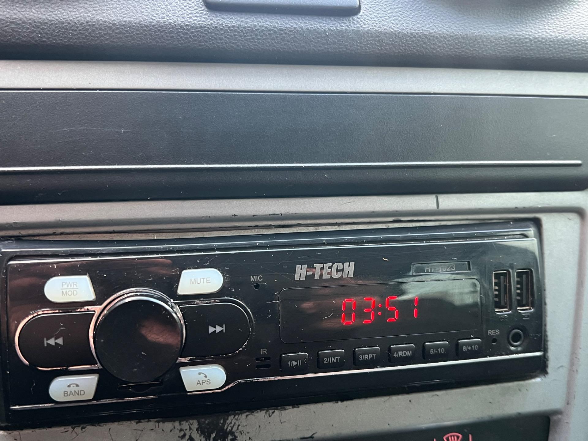 VOLKSWAGEN Gol - Foto