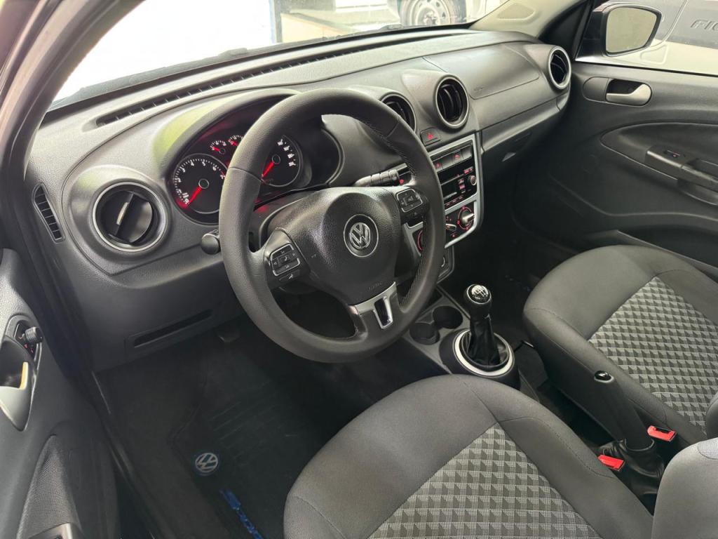 VOLKSWAGEN Gol - Foto