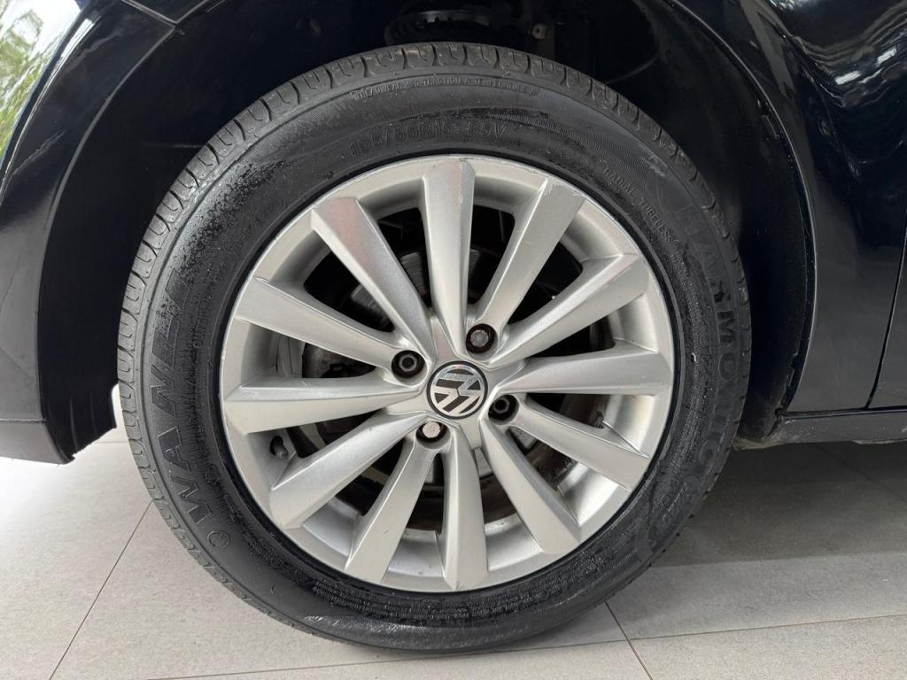 VOLKSWAGEN Gol - Foto