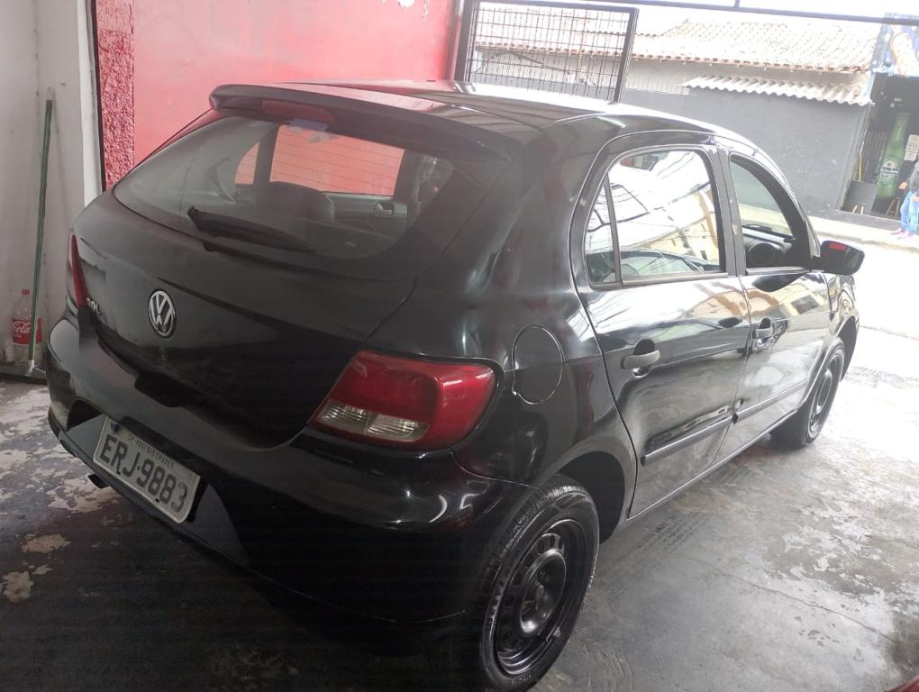 VOLKSWAGEN Gol