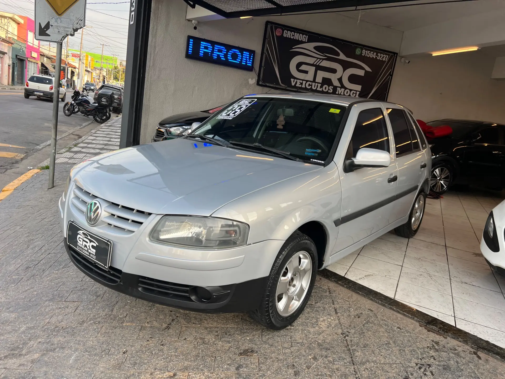 VOLKSWAGEN Gol - Foto