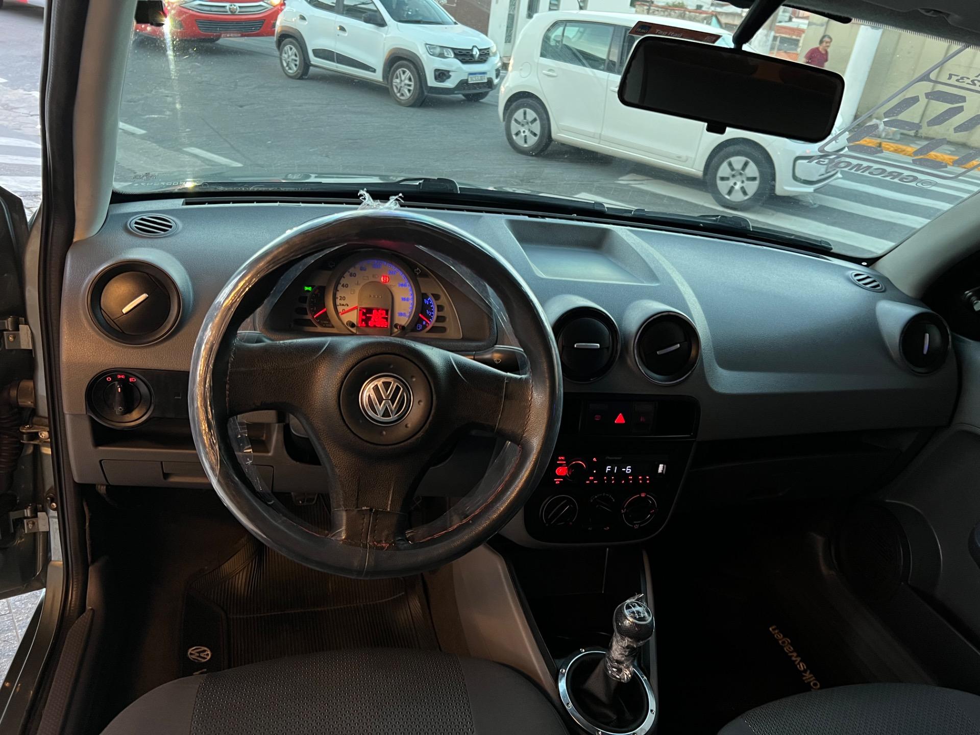 VOLKSWAGEN Gol - Foto