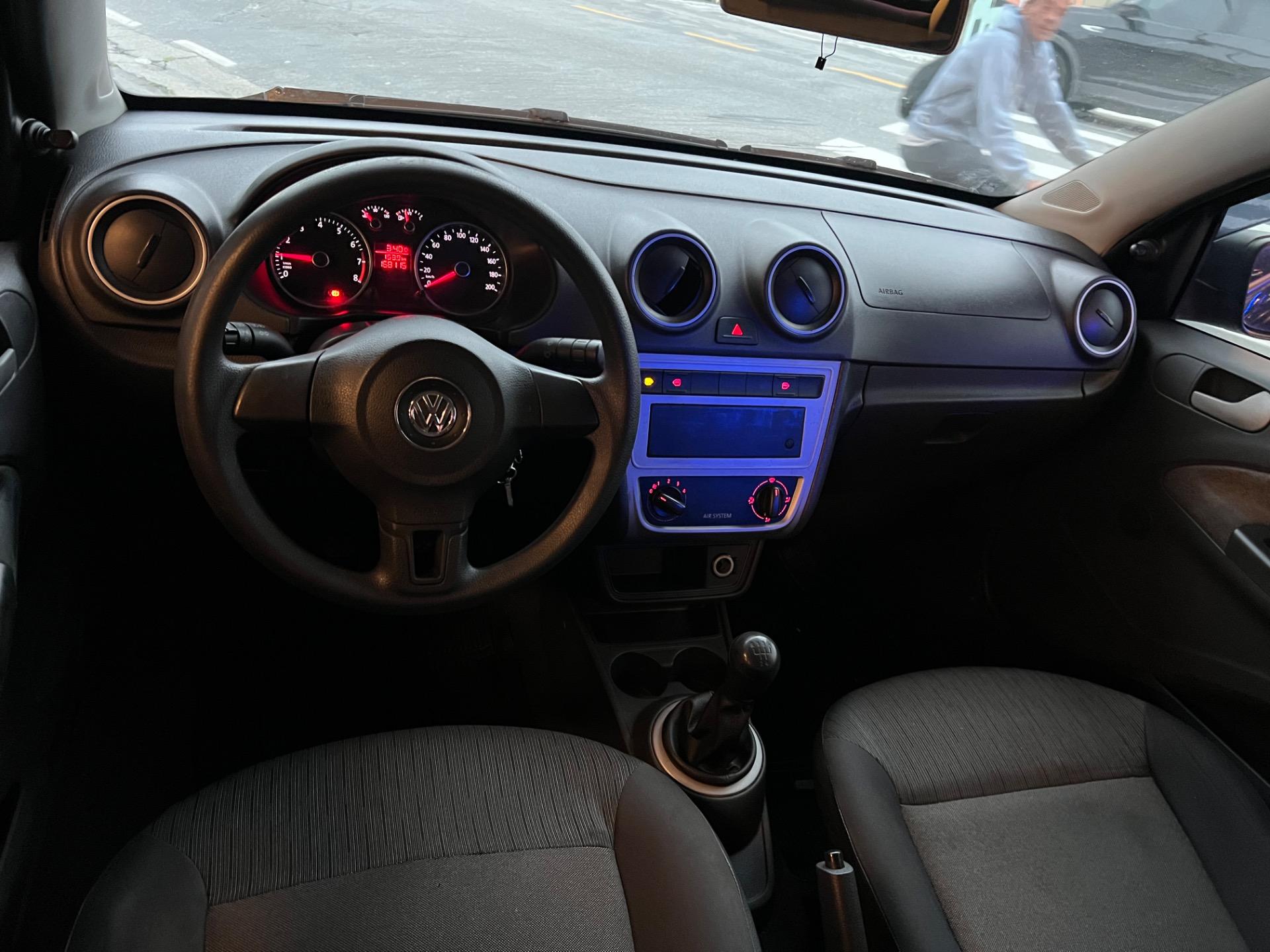 VOLKSWAGEN Gol - Foto