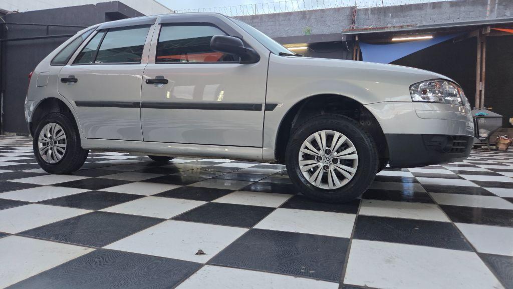 VOLKSWAGEN Gol - Foto
