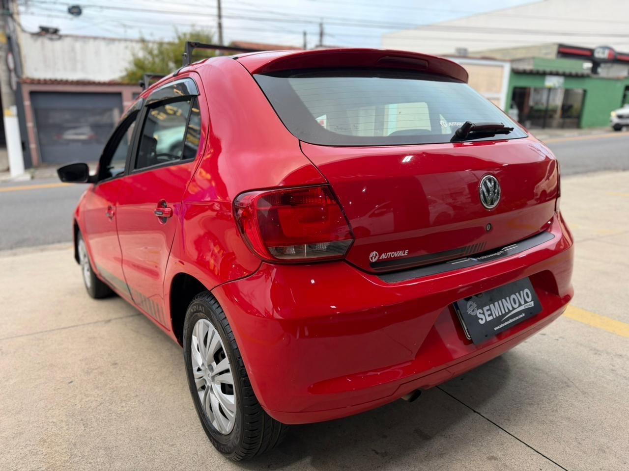 VOLKSWAGEN Gol - Foto