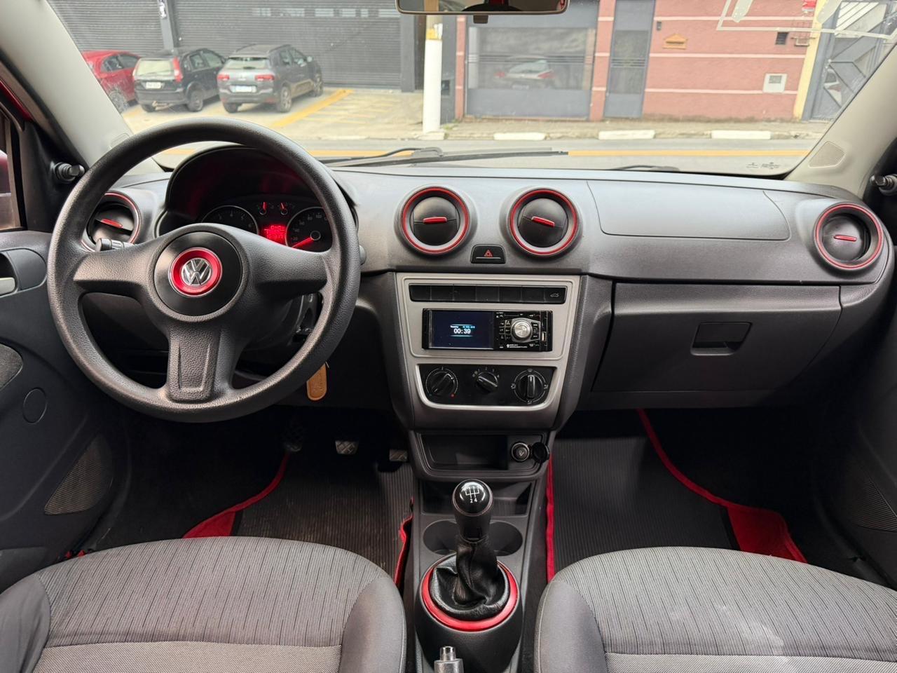 VOLKSWAGEN Gol - Foto