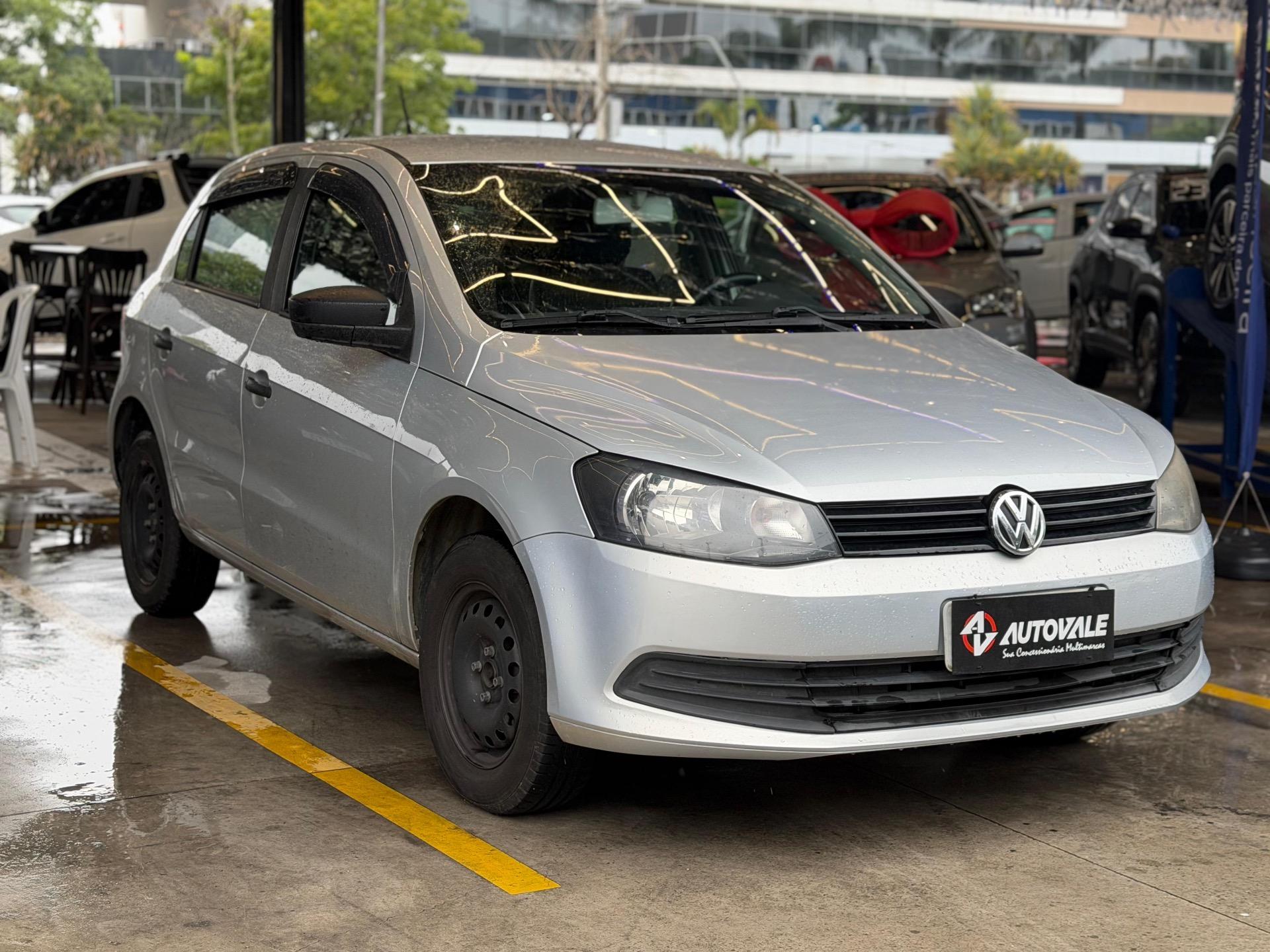 VOLKSWAGEN Gol