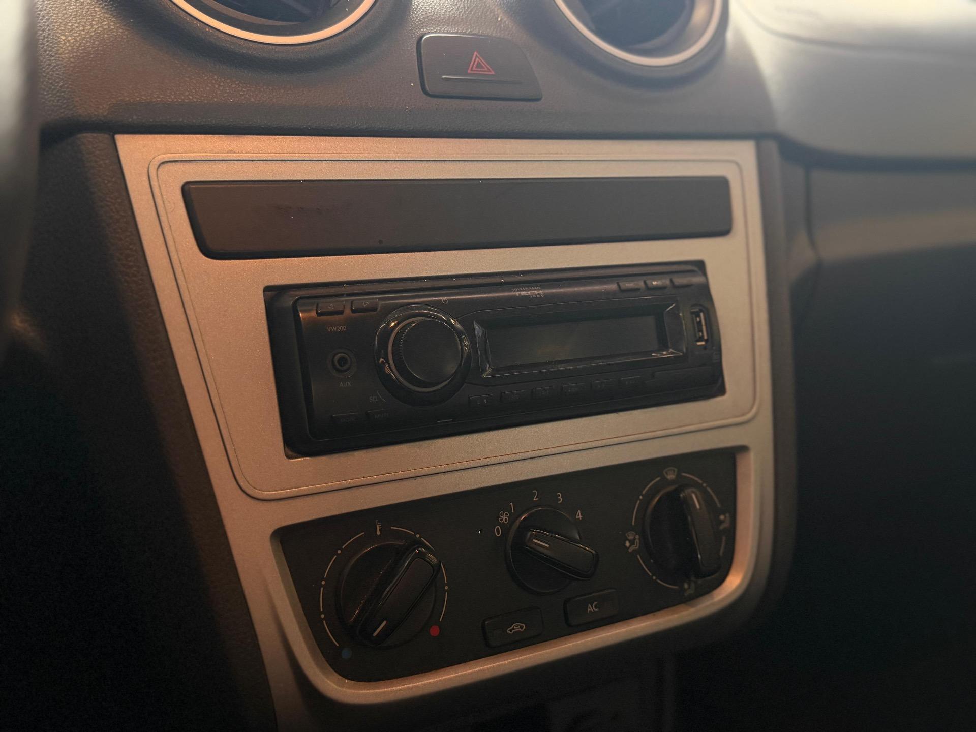 VOLKSWAGEN Gol - Foto