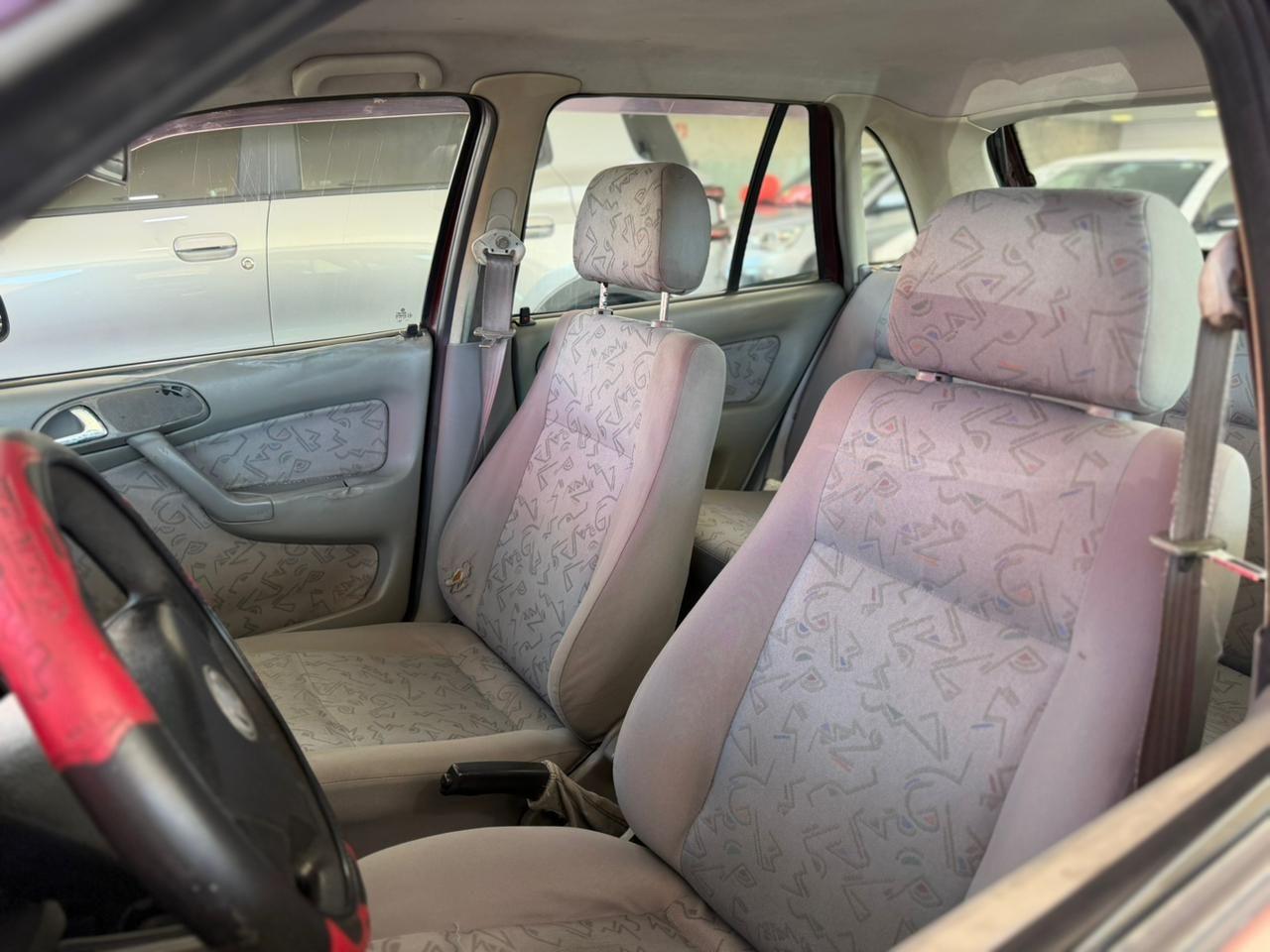 VOLKSWAGEN Gol - Foto