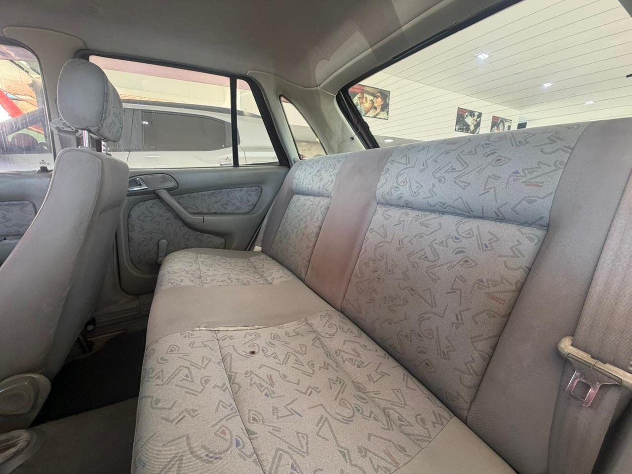 VOLKSWAGEN Gol - Foto