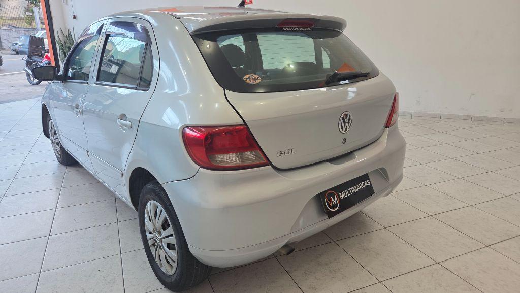 VOLKSWAGEN Gol - Foto