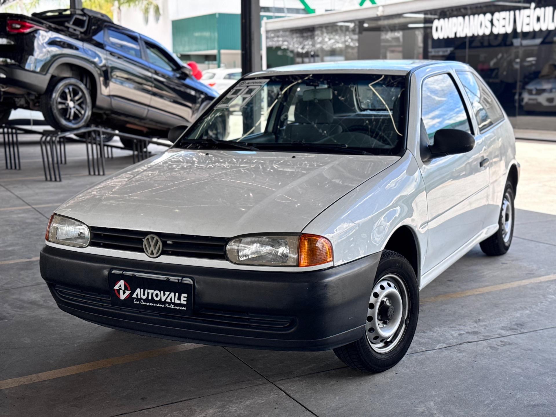 VOLKSWAGEN Gol