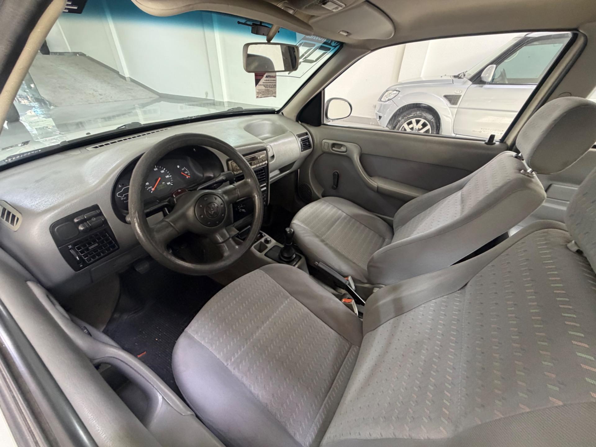 VOLKSWAGEN Gol - Foto