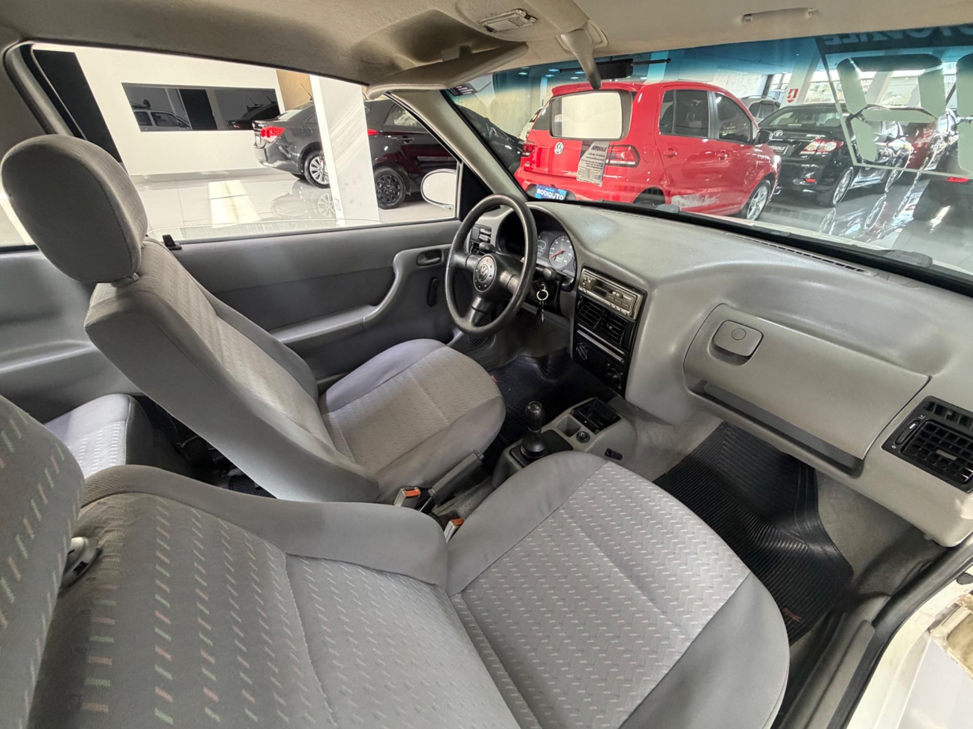 VOLKSWAGEN Gol - Foto