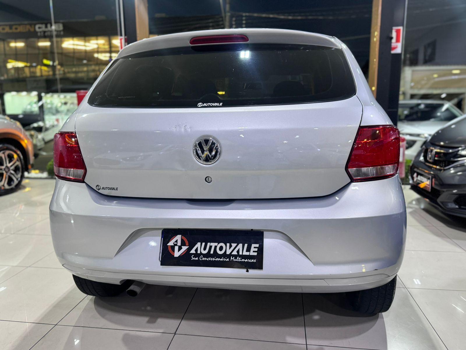 VOLKSWAGEN Gol - Foto