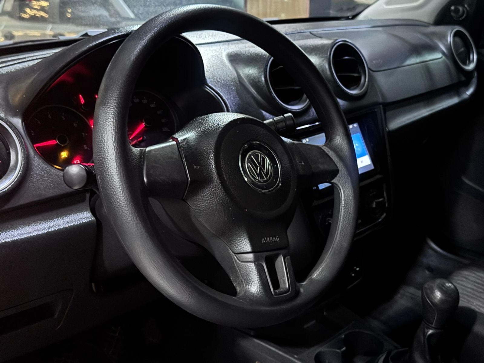VOLKSWAGEN Gol - Foto