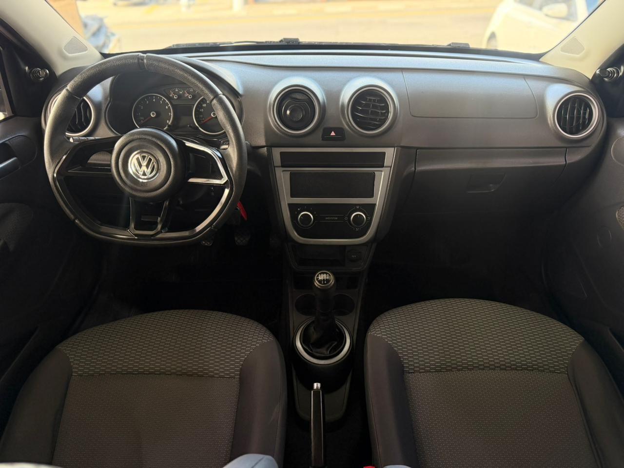 VOLKSWAGEN Gol - Foto