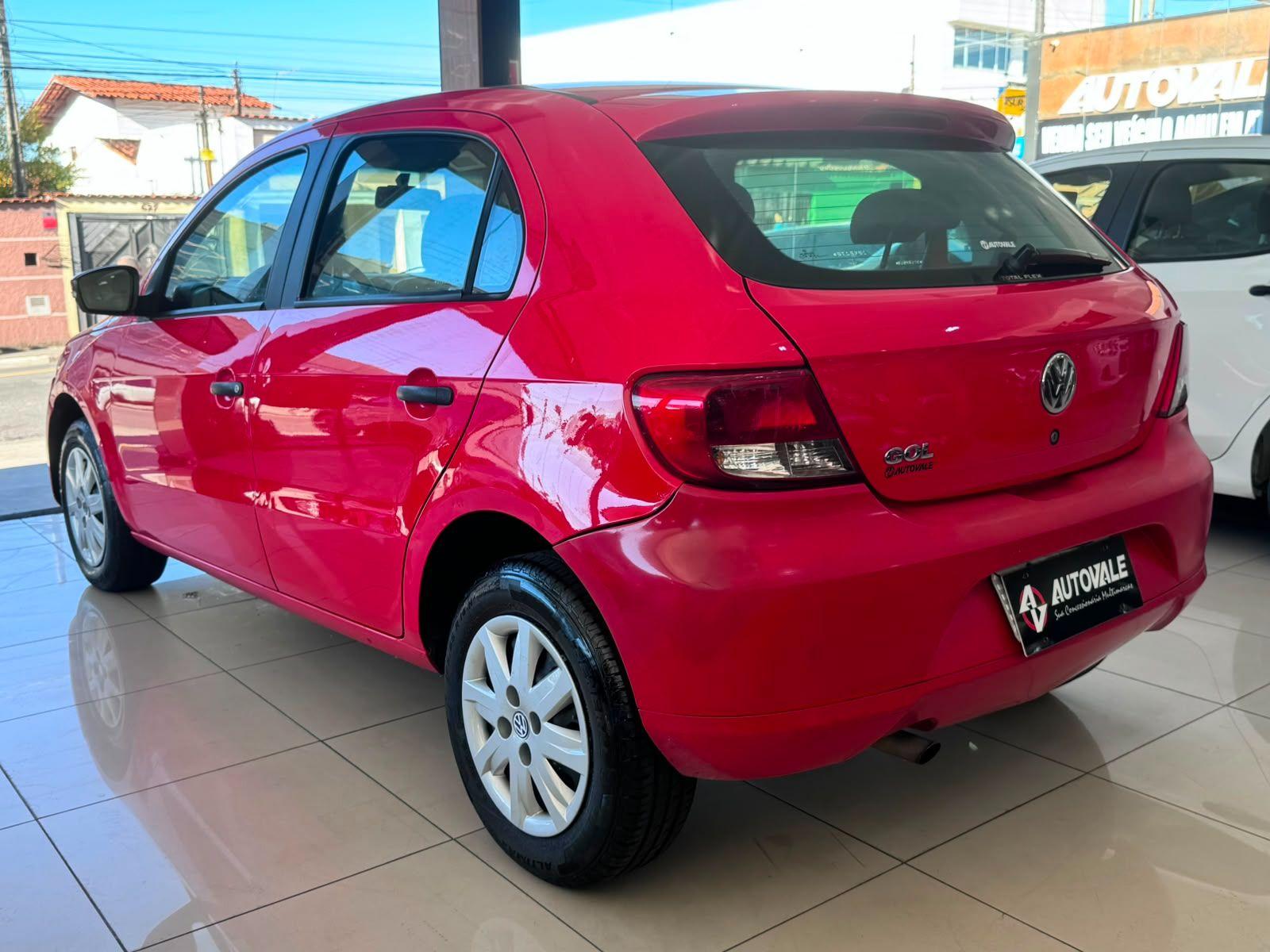 VOLKSWAGEN Gol - Foto