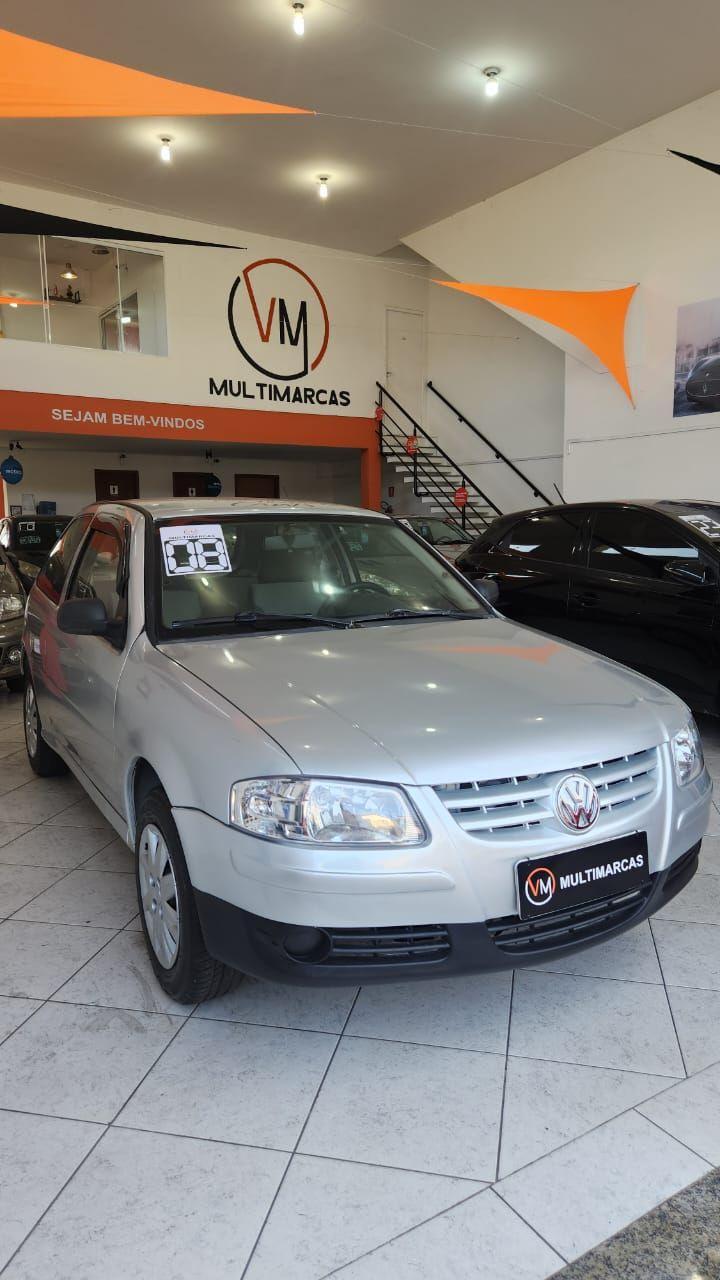 VOLKSWAGEN Gol