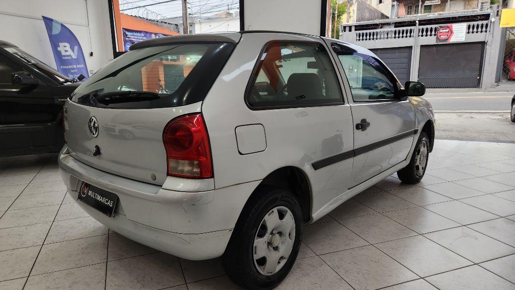 VOLKSWAGEN Gol - Foto