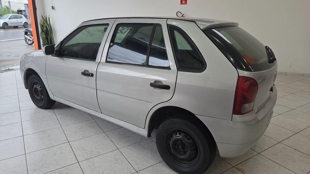 VOLKSWAGEN Gol