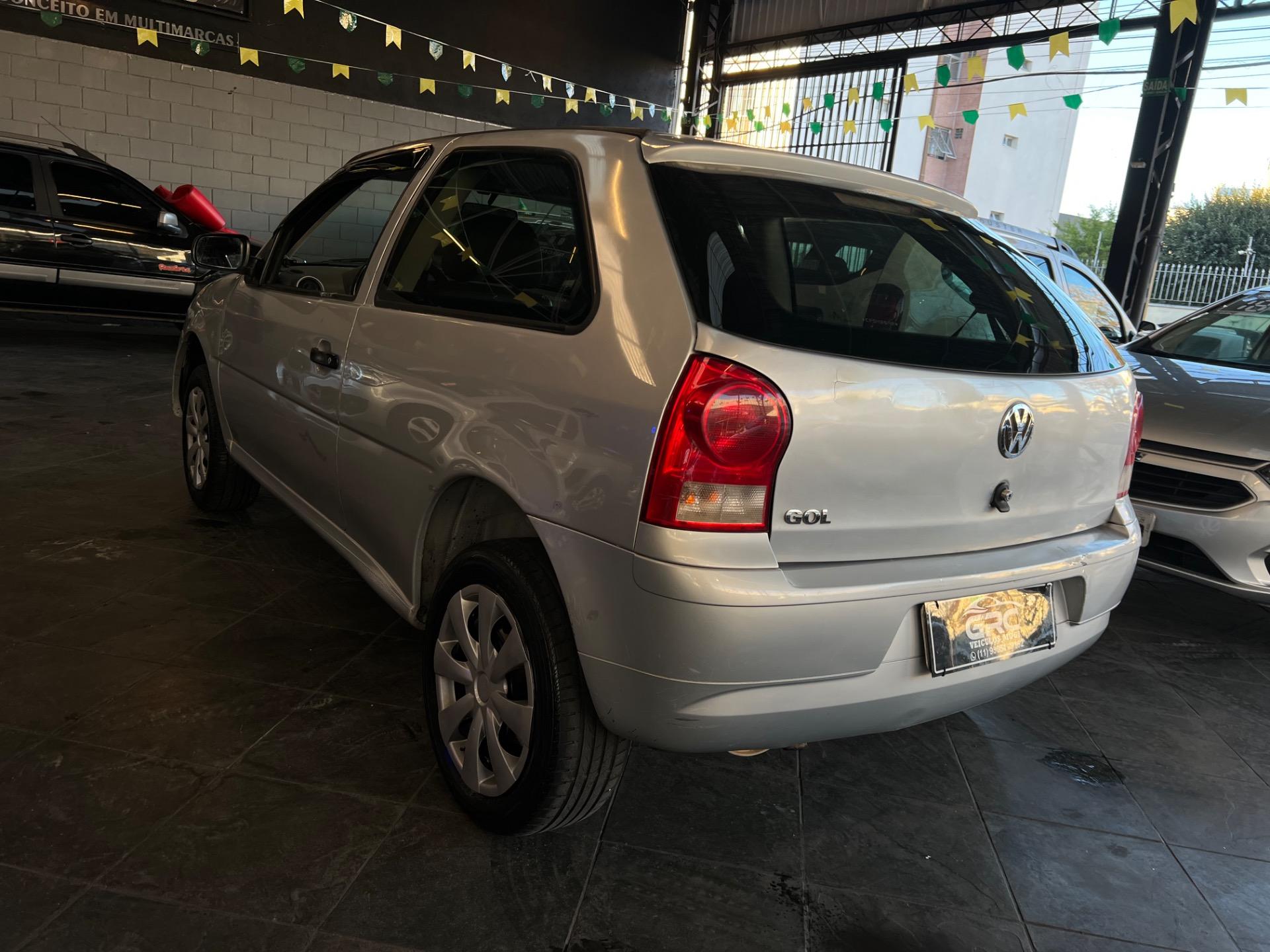 VOLKSWAGEN Gol - Foto
