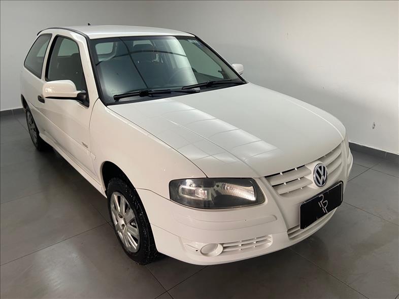 VOLKSWAGEN Gol