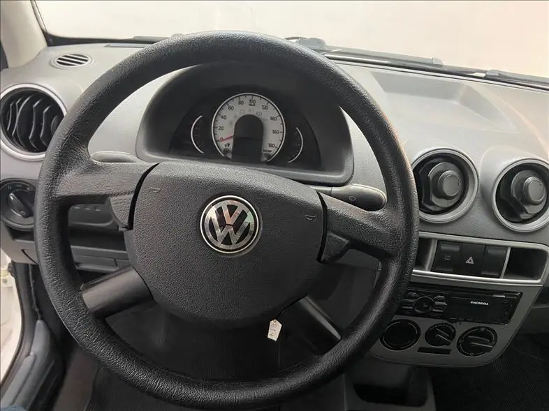 VOLKSWAGEN Gol - Foto