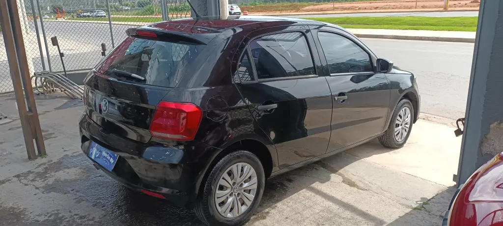 VOLKSWAGEN Gol - Foto