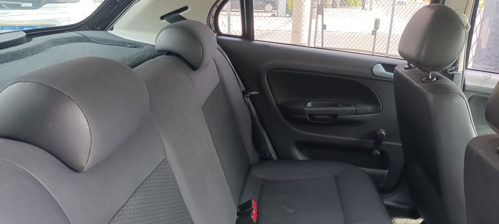 VOLKSWAGEN Gol - Foto