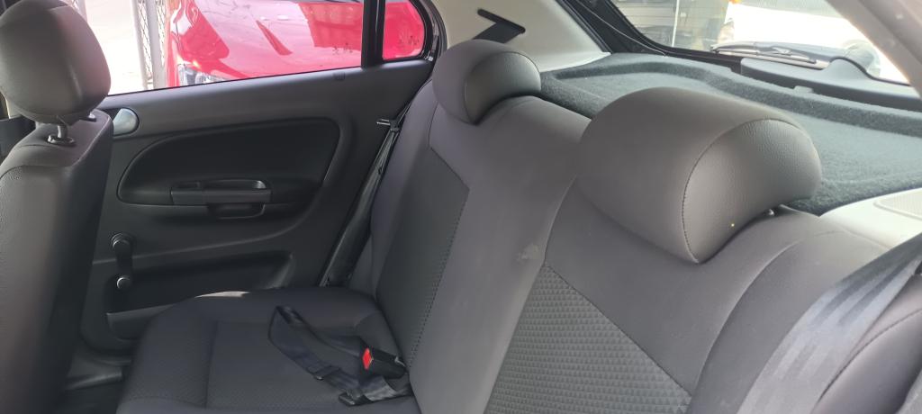 VOLKSWAGEN Gol - Foto