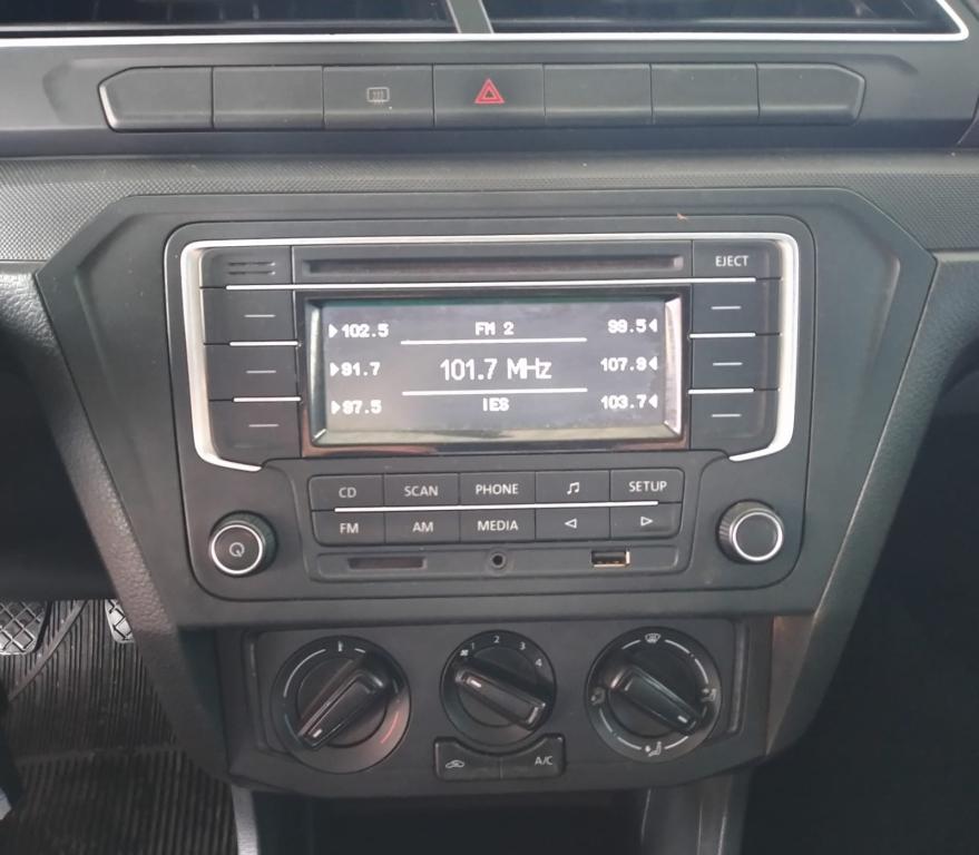 VOLKSWAGEN Gol - Foto