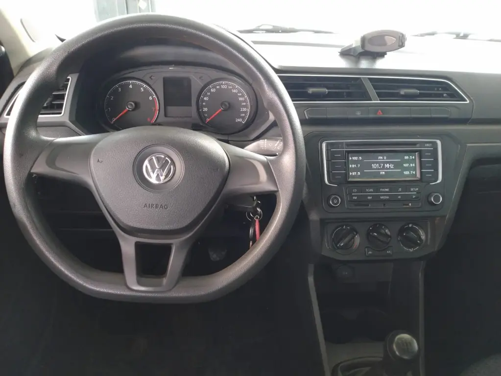 VOLKSWAGEN Gol - Foto