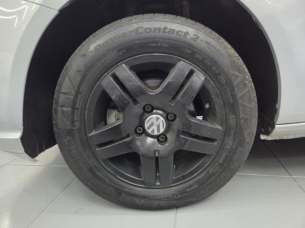 VOLKSWAGEN Gol - Foto