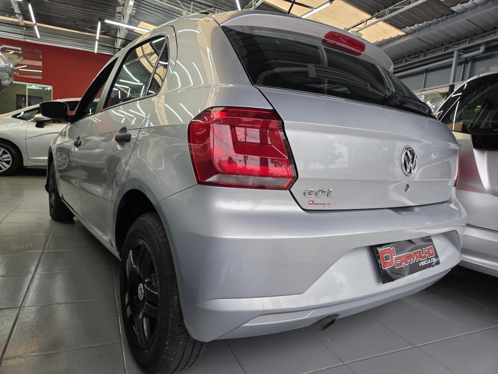 VOLKSWAGEN Gol - Foto