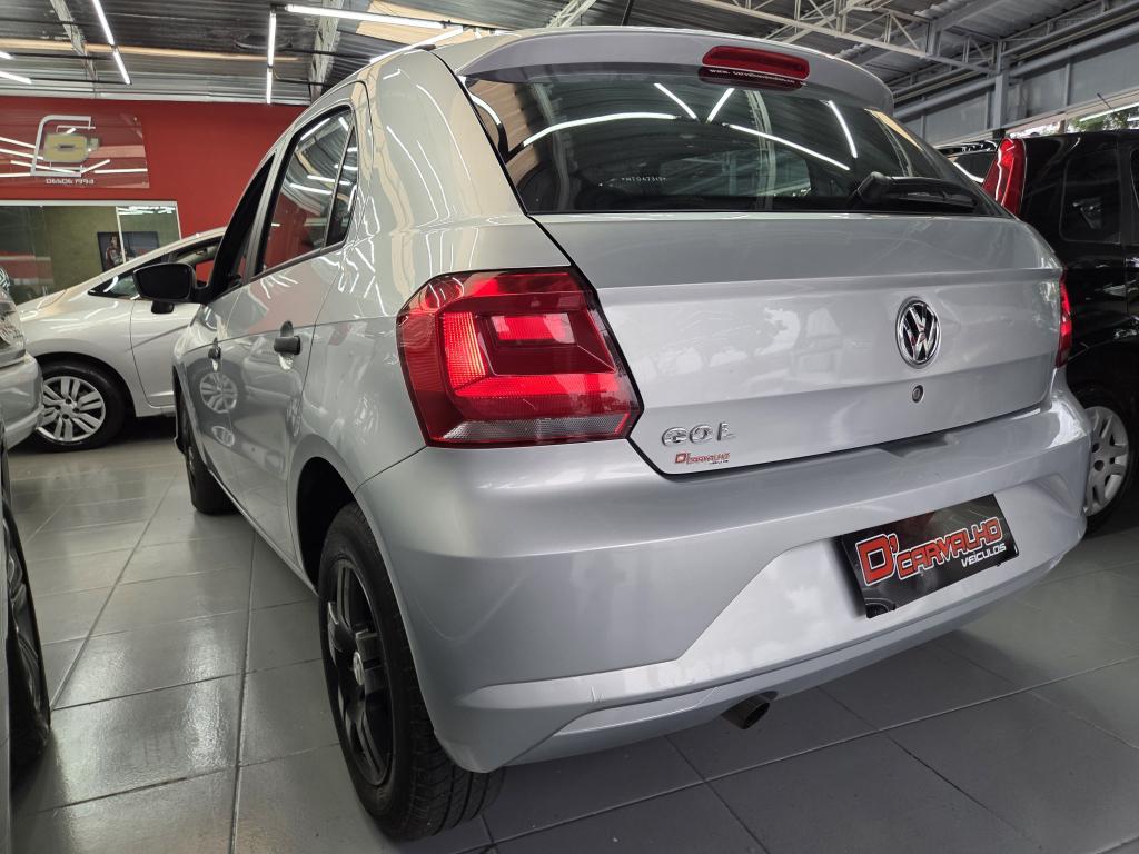 VOLKSWAGEN Gol - Foto