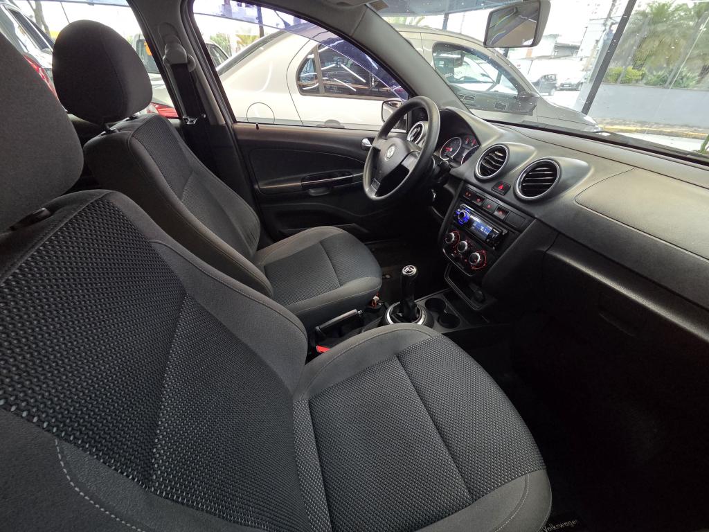 VOLKSWAGEN Gol - Foto