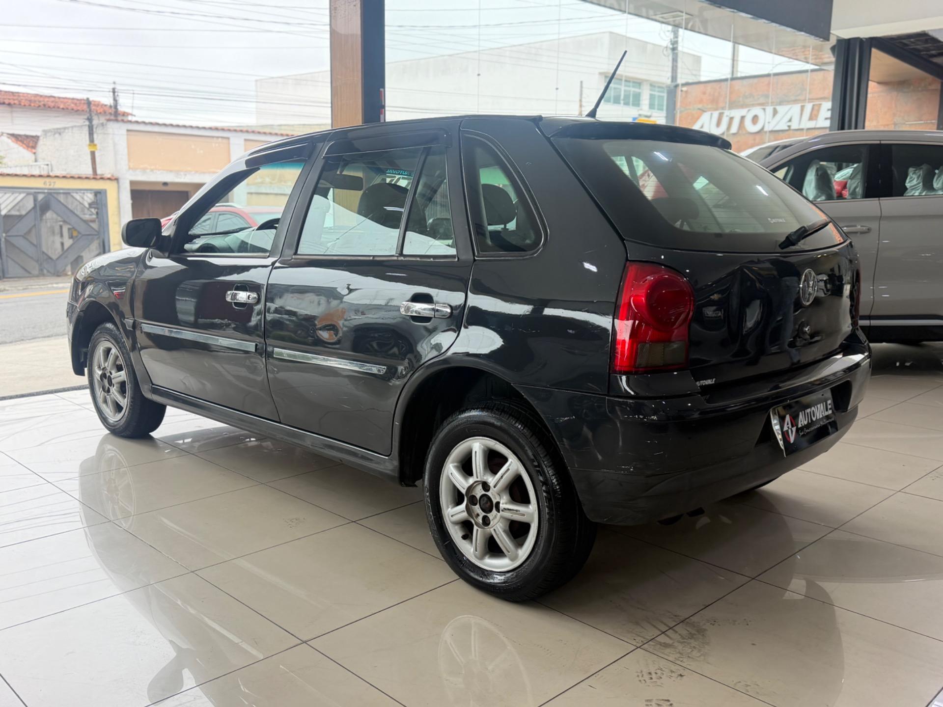 VOLKSWAGEN Gol - Foto