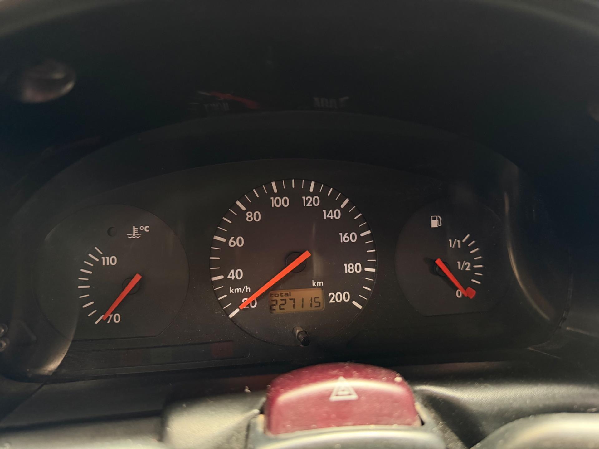 VOLKSWAGEN Gol - Foto